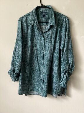 Westbound Woman teal green and gray Patterned Button-Up Blouse